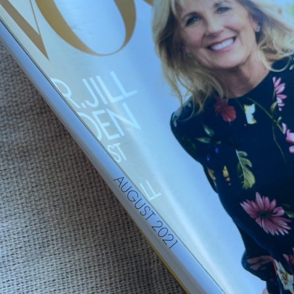 Vogue Aug 2021 Fashion magazine Dr Jill - Picture 6 of 8